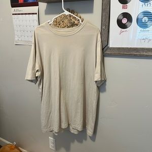 oversized Eddie Bauer tan tee